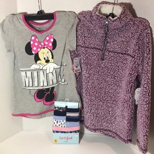 New Disney Minnie Mouse tee, Cat & Jack, pullover